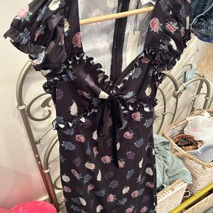 NWT - Mable Floral Satin Midi Dress